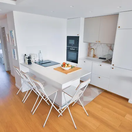Apartman Splendide Vue Mer, Terrasse, Piscine Et Parking Le Cannet