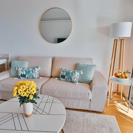 Splendide Vue Mer, Terrasse, Piscine Et Parking * Le Cannet